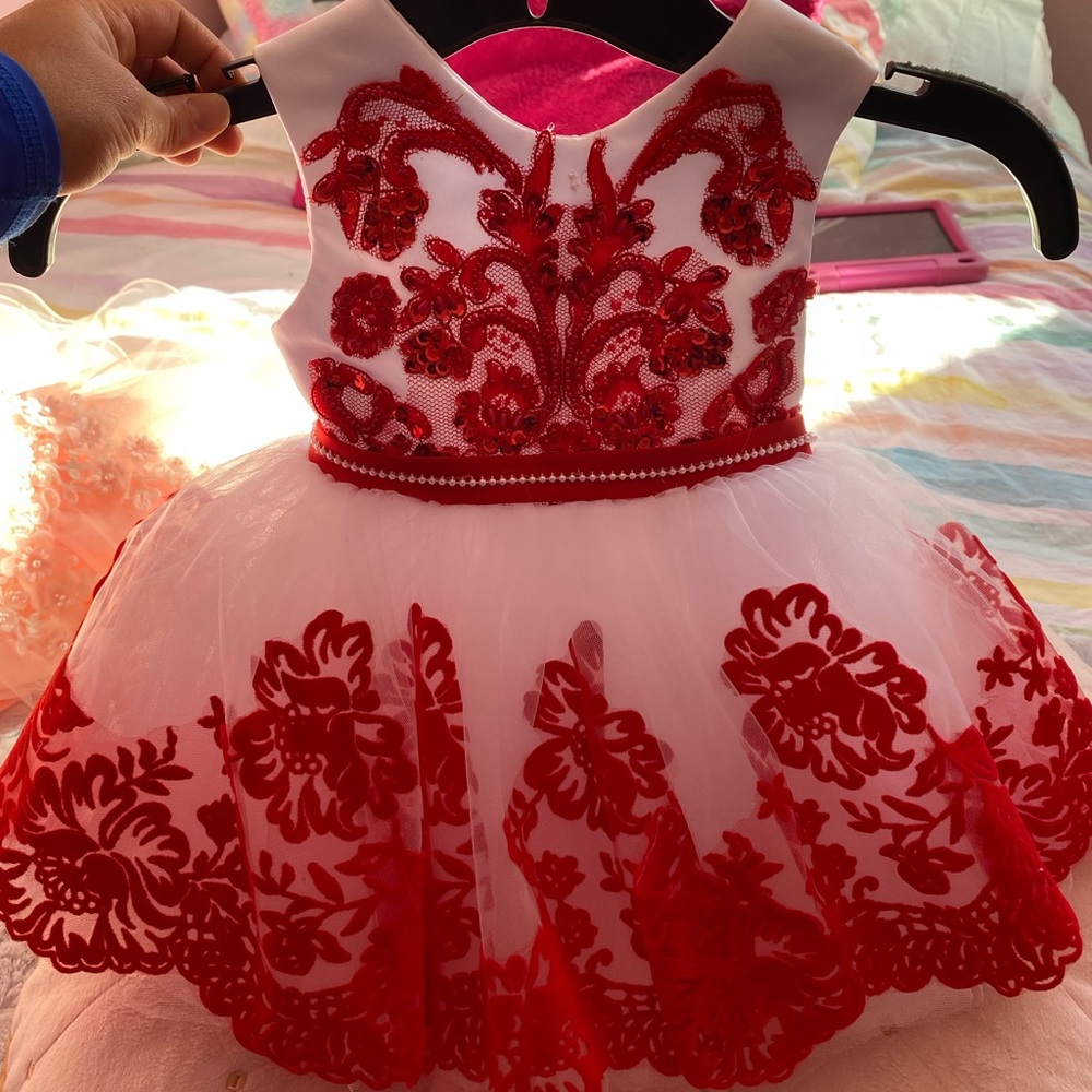Beautiful baby girl dress.
